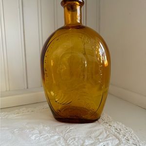 Wheaton N.J George Washington "Father Of His Country" Amber Glass Bottle